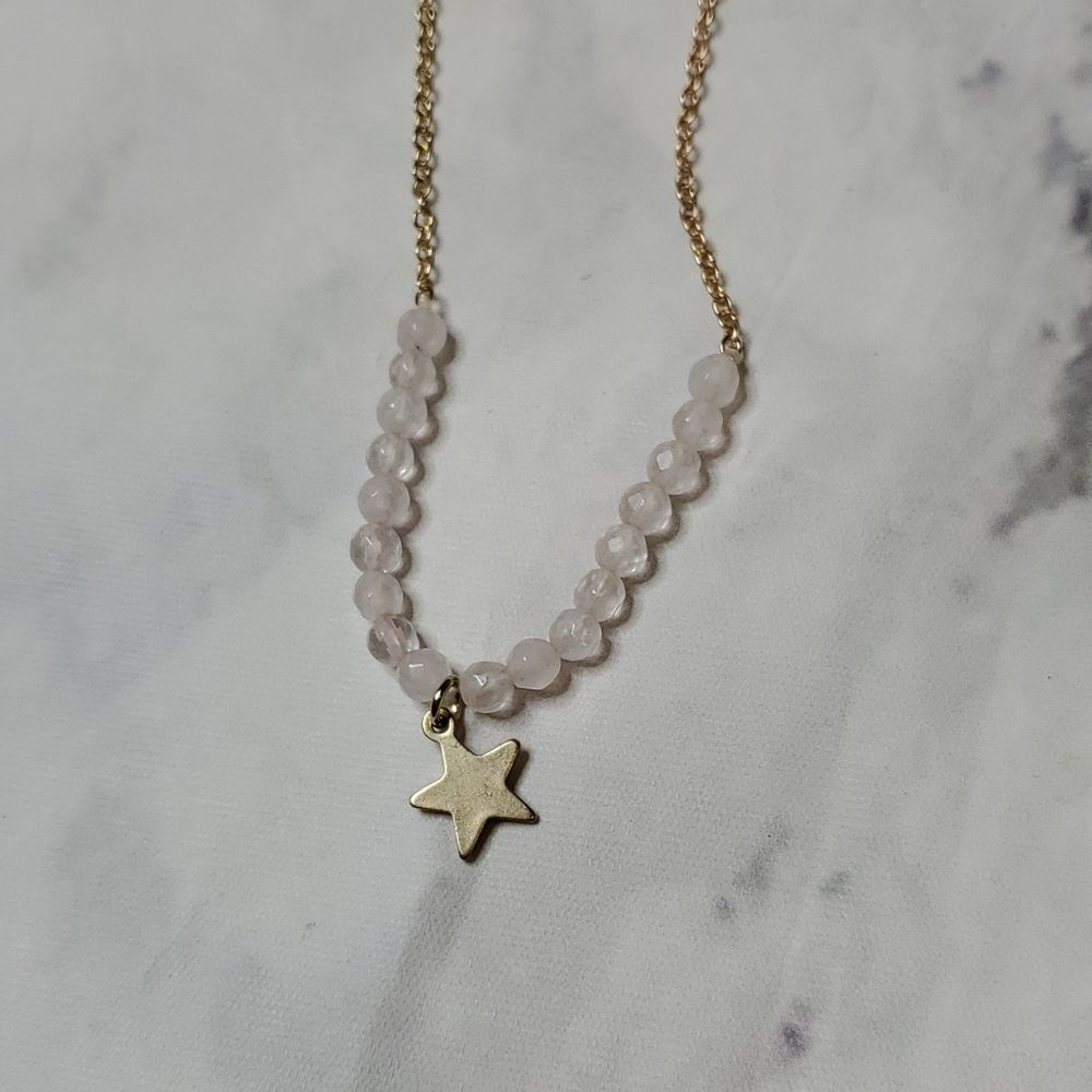 Gold Star Beaded Necklace - Picture 3 of 4